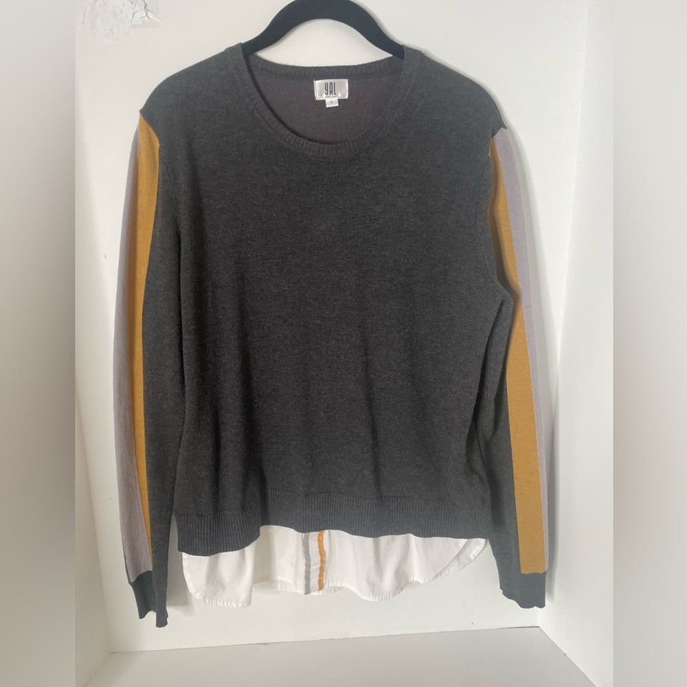 YAL Women's Gray Crew Neck Sweater with Color Block Sleeves Sz L